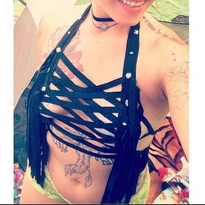 Fringed black rave too